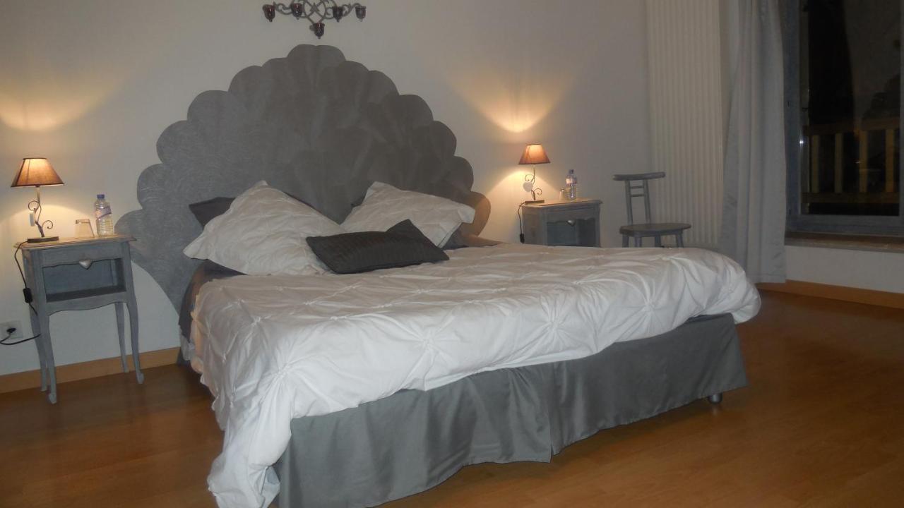Chambre D'Hotes La Jument Grise Lescheroux Esterno foto