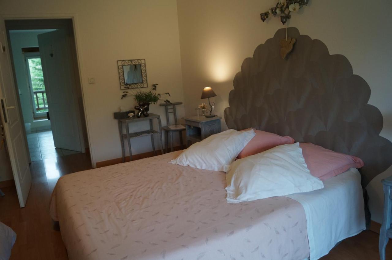 Chambre D'Hotes La Jument Grise Lescheroux Esterno foto