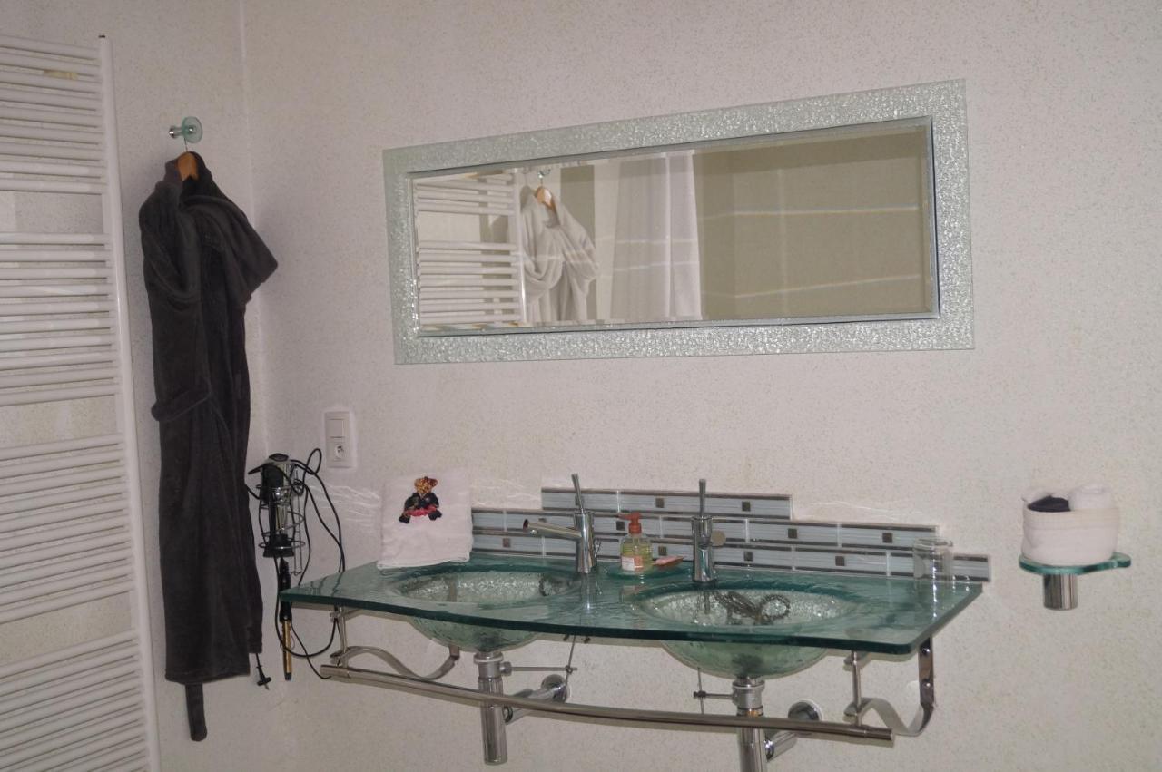 Chambre D'Hotes La Jument Grise Lescheroux Esterno foto